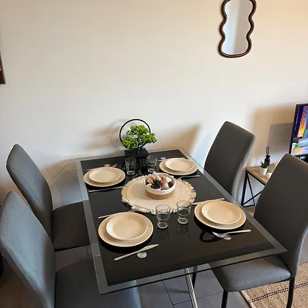 Maison 260, A 2 Pas De La Defense *